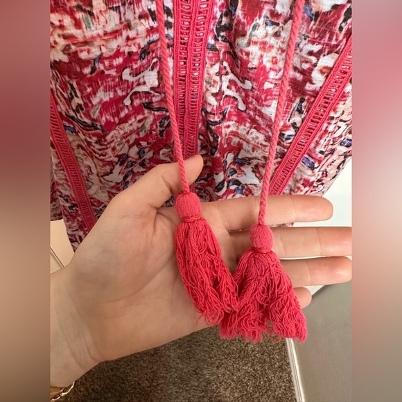 Catherine’s Pink Paisley v neck paisley shirt with tassels tie Size 18/20 #1578 - Picture 5 of 8